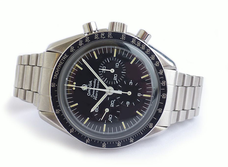 omega speedmaster moonwatch 1970