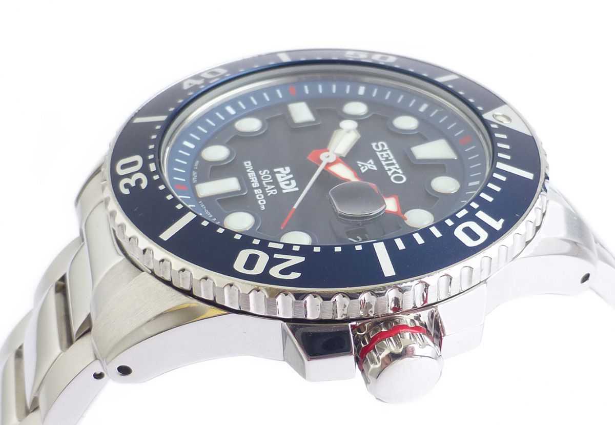 Seiko Prospex PADI Special Edition Solar Divers 200M SNE435 NWW 1438